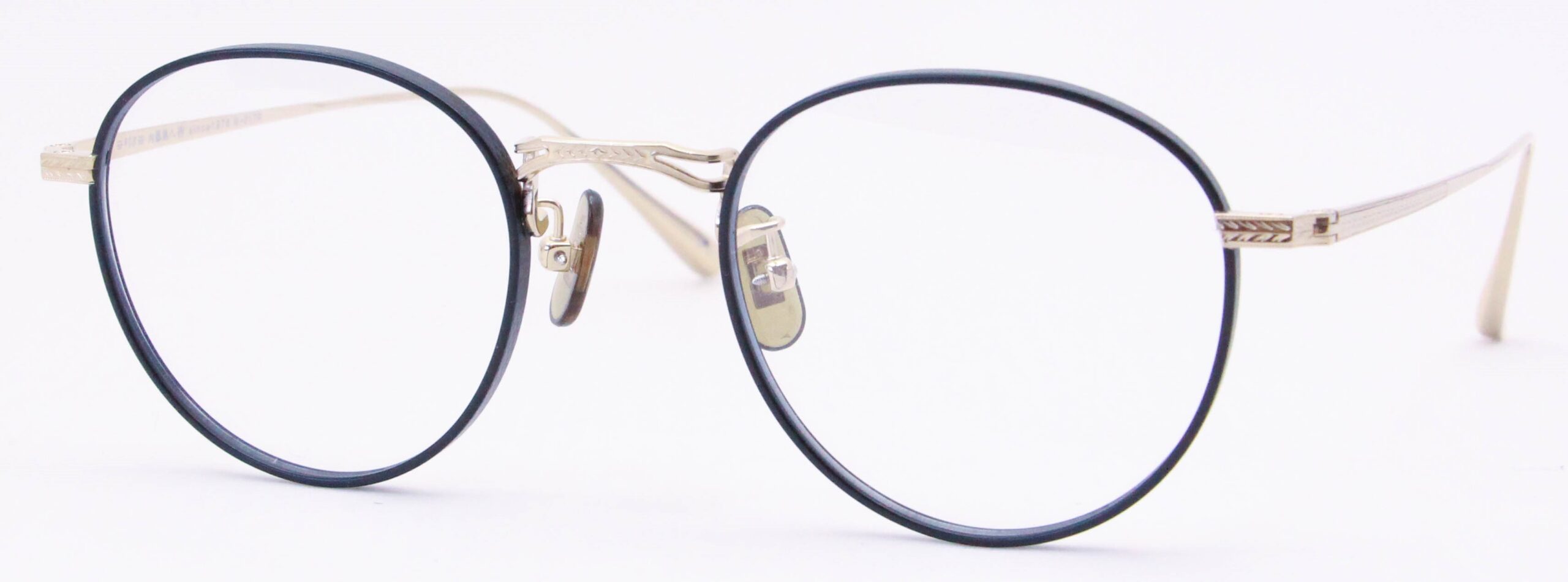 眼鏡のカラータイプC-1 Black-Matt/Gold