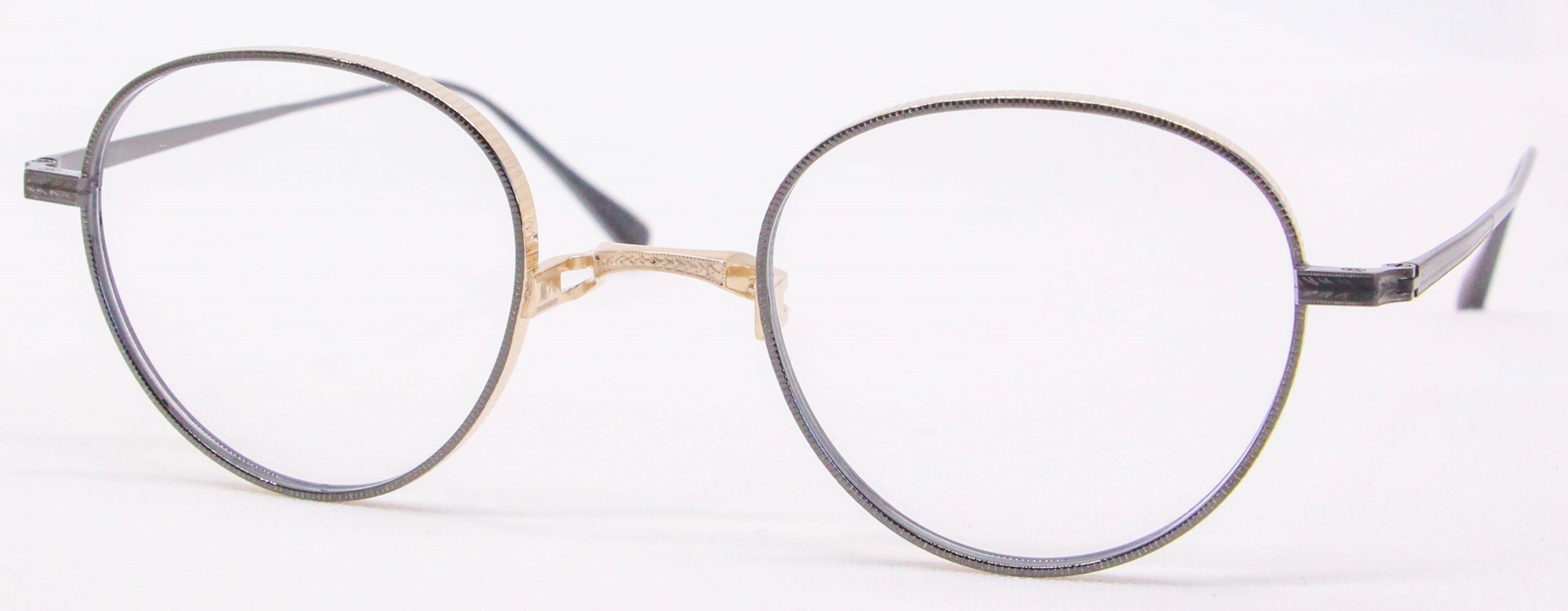 眼鏡のカラータイプC-4 Gray/Gold《限定カラー》