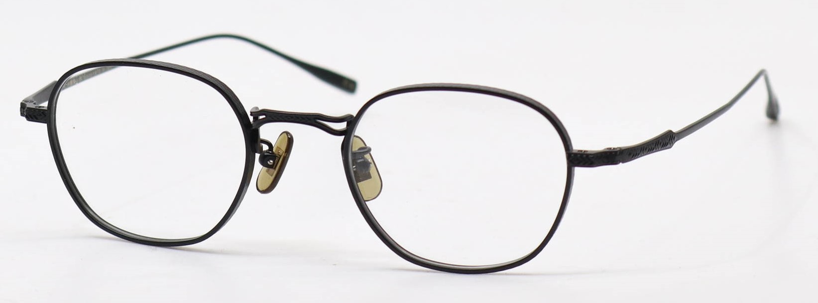 眼鏡のカラータイプC-4 Black-Matt