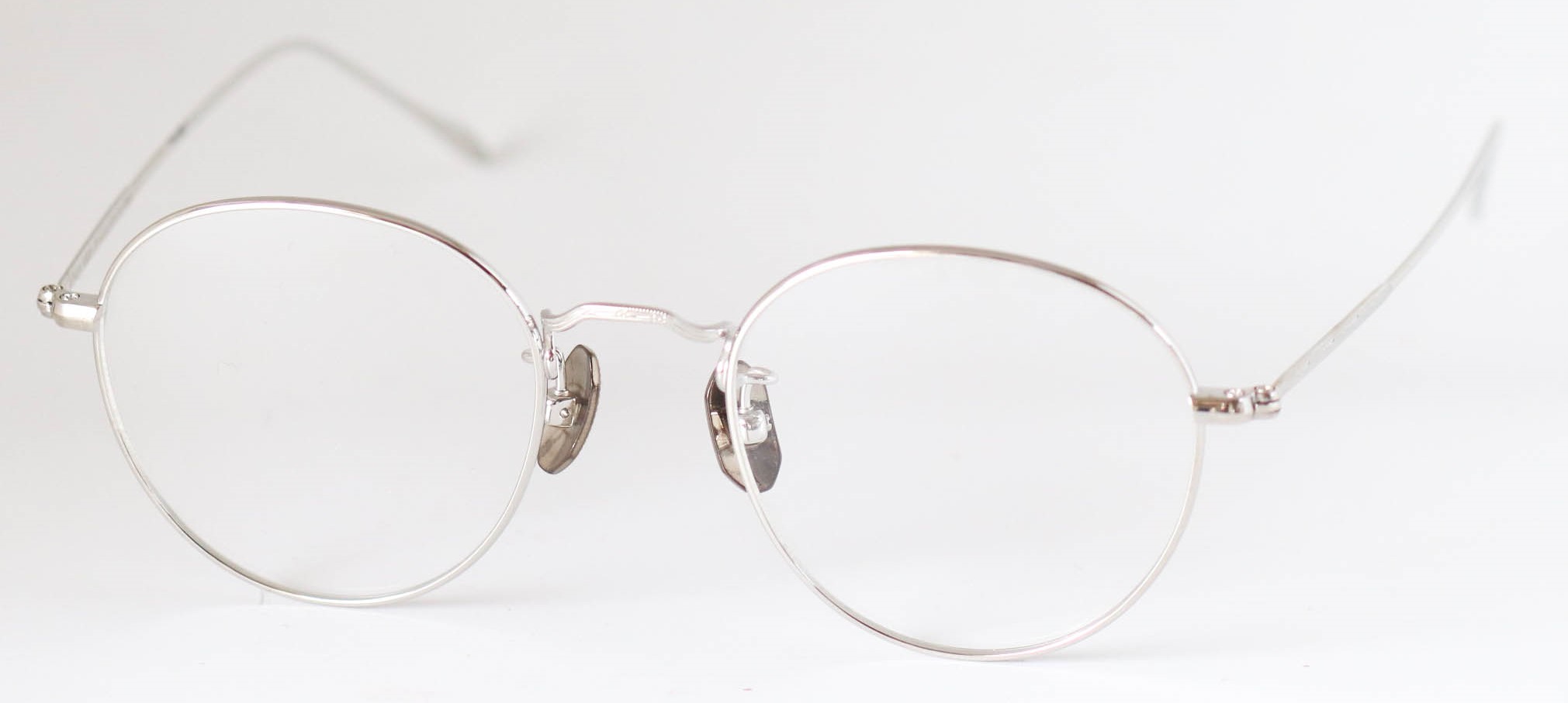 眼鏡のカラータイプC-2 Silver