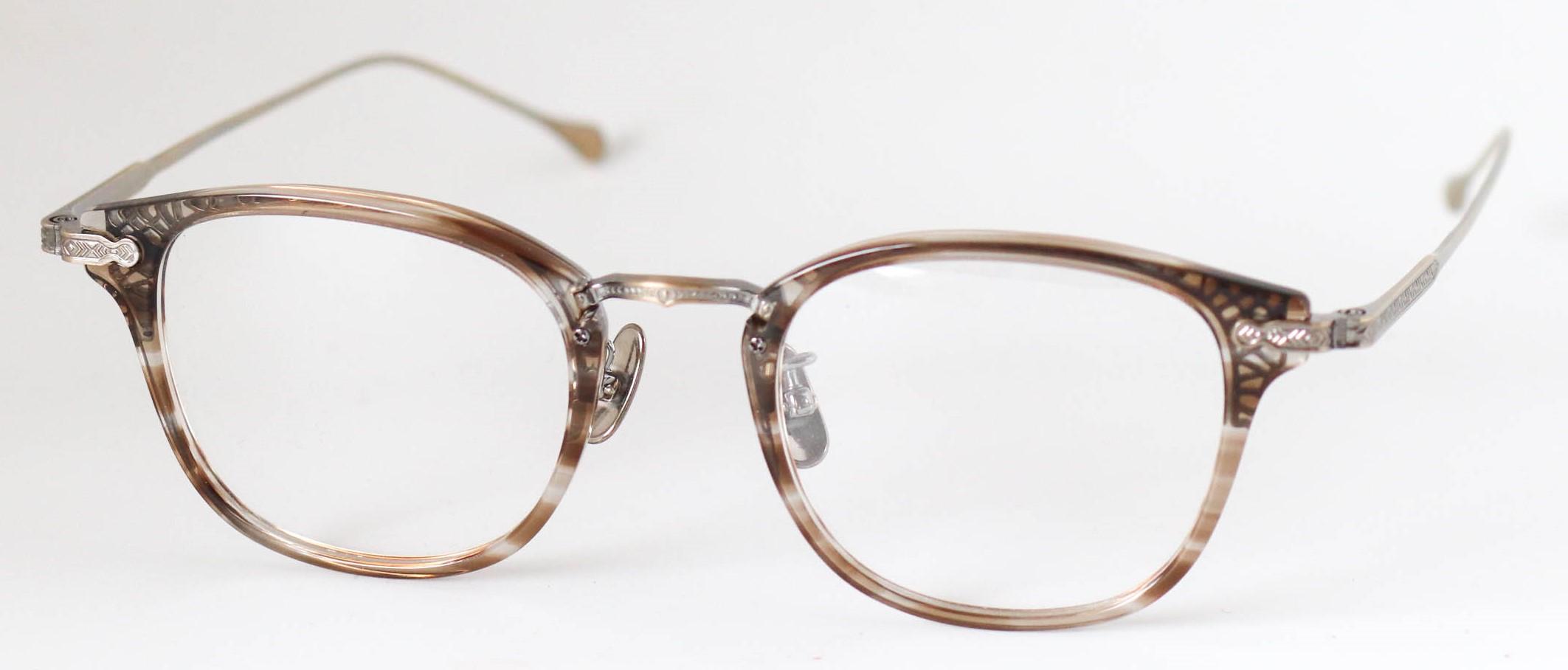 眼鏡のカラータイプC-2 Brown-Stripes/At-Gold