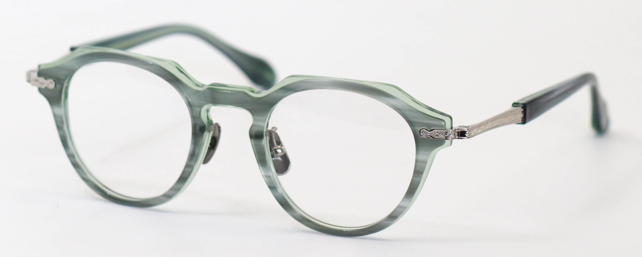 眼鏡のカラータイプC-2 GraySasa-LightGreen/Silver