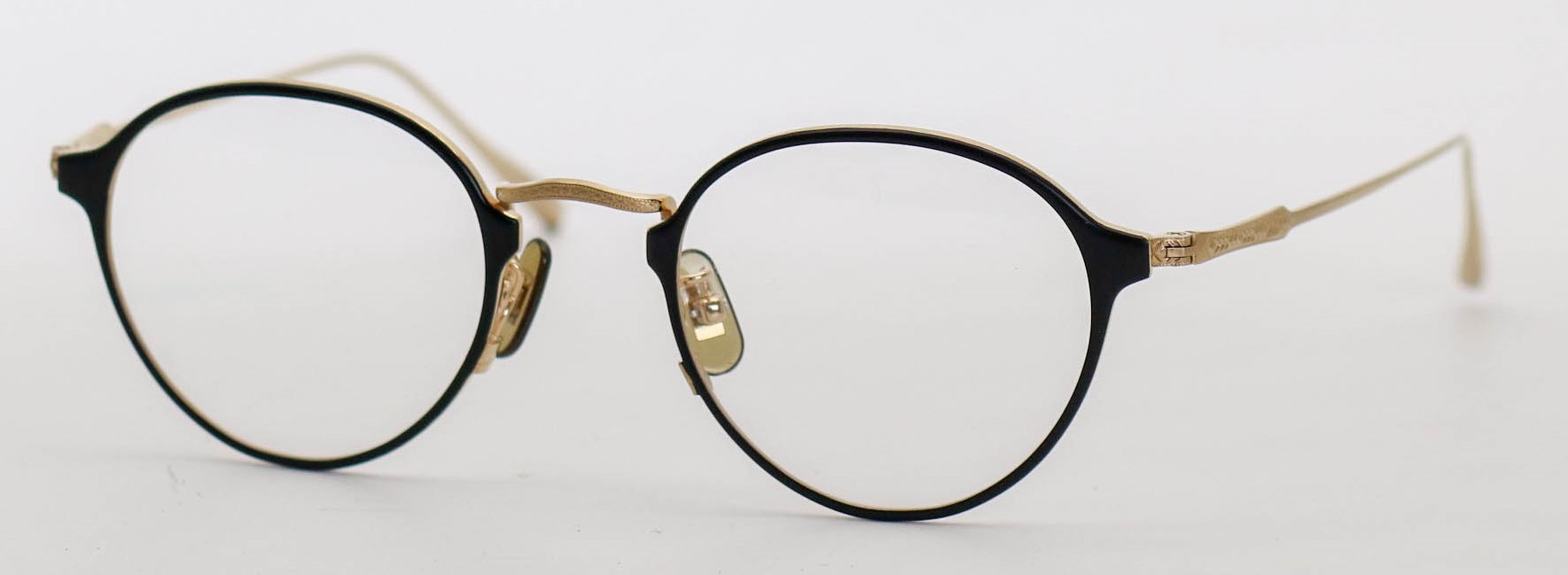 眼鏡のカラータイプC-1 Black-Matt/Gold