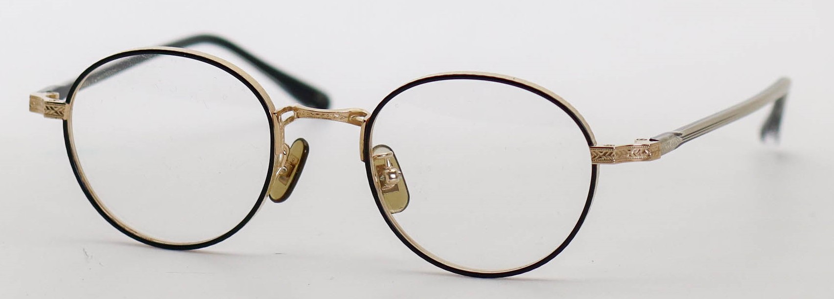眼鏡のカラータイプC-1 Black-Matt/Gold