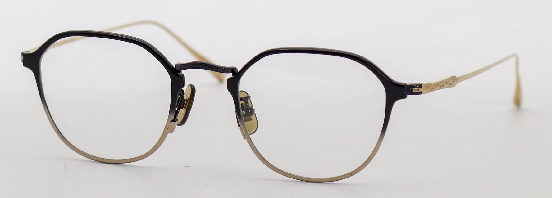 眼鏡のカラータイプC-5 Black-gradation/Gold